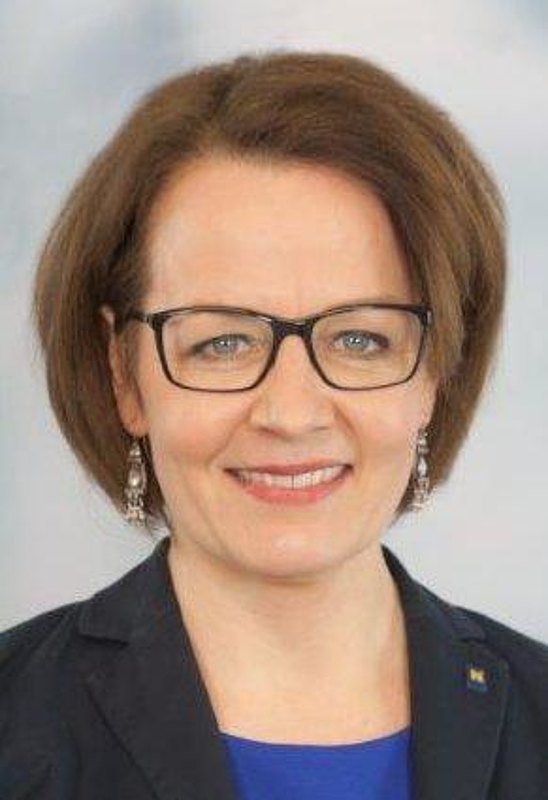 Christiane Teschl-Hofmeister